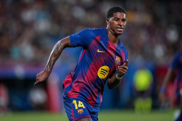Thử thách 90 giây của Rashford: Bộ nhớ bóng đá đẹp nhất của Manchester United United s Triple-Champi
